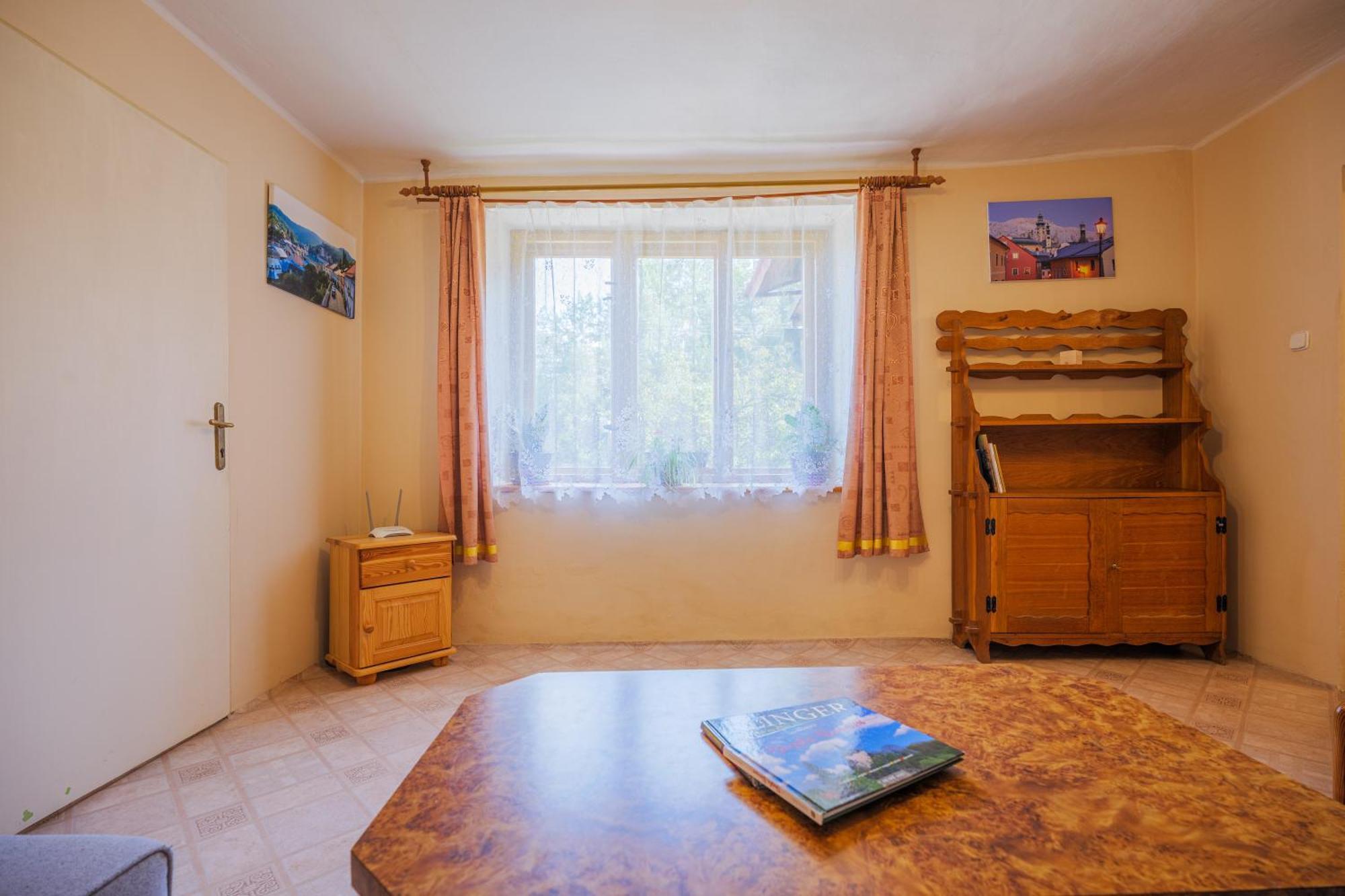 דירות Banská Štiavnica Domcek 555 מראה חיצוני תמונה